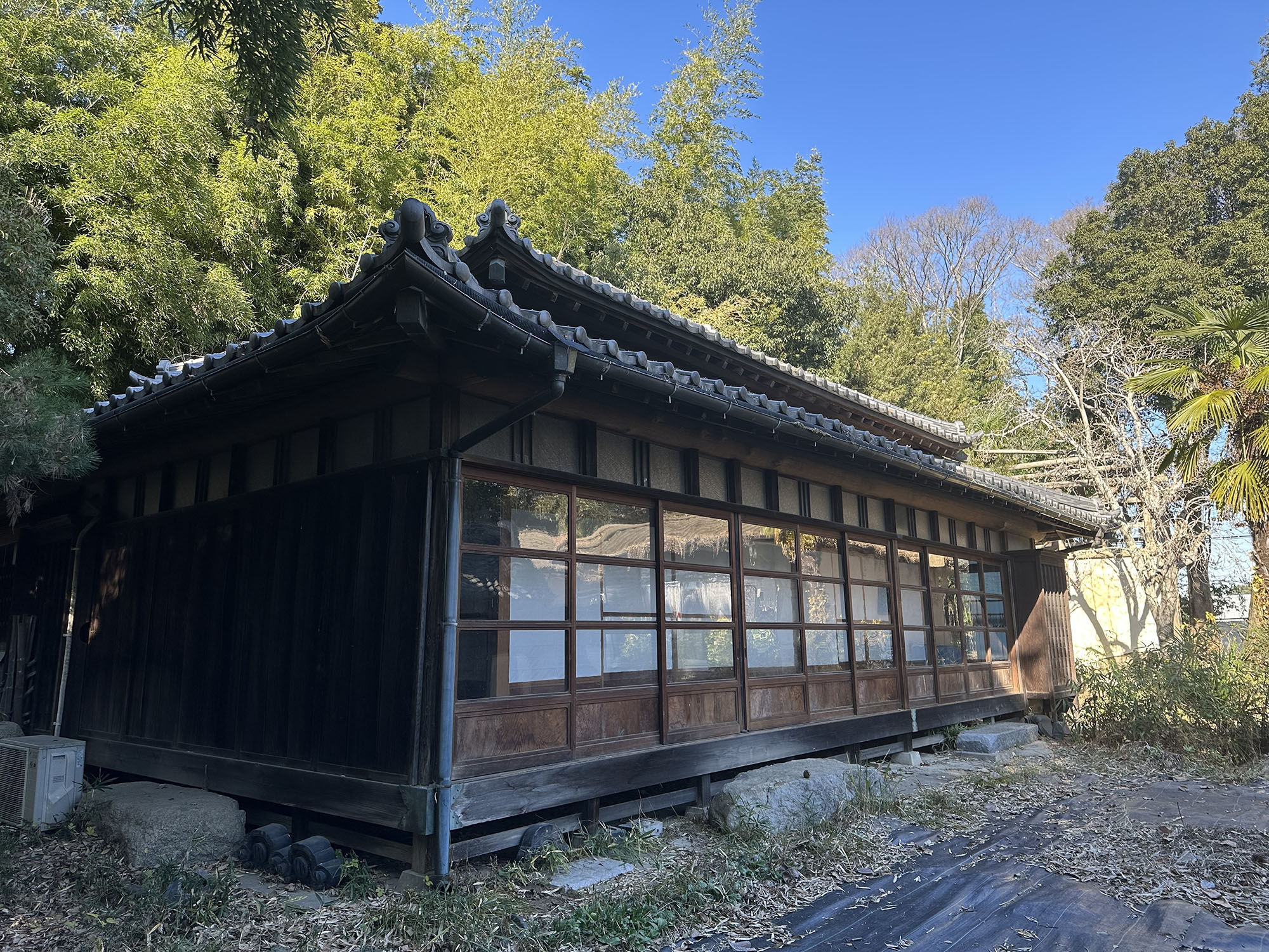 離れの外観